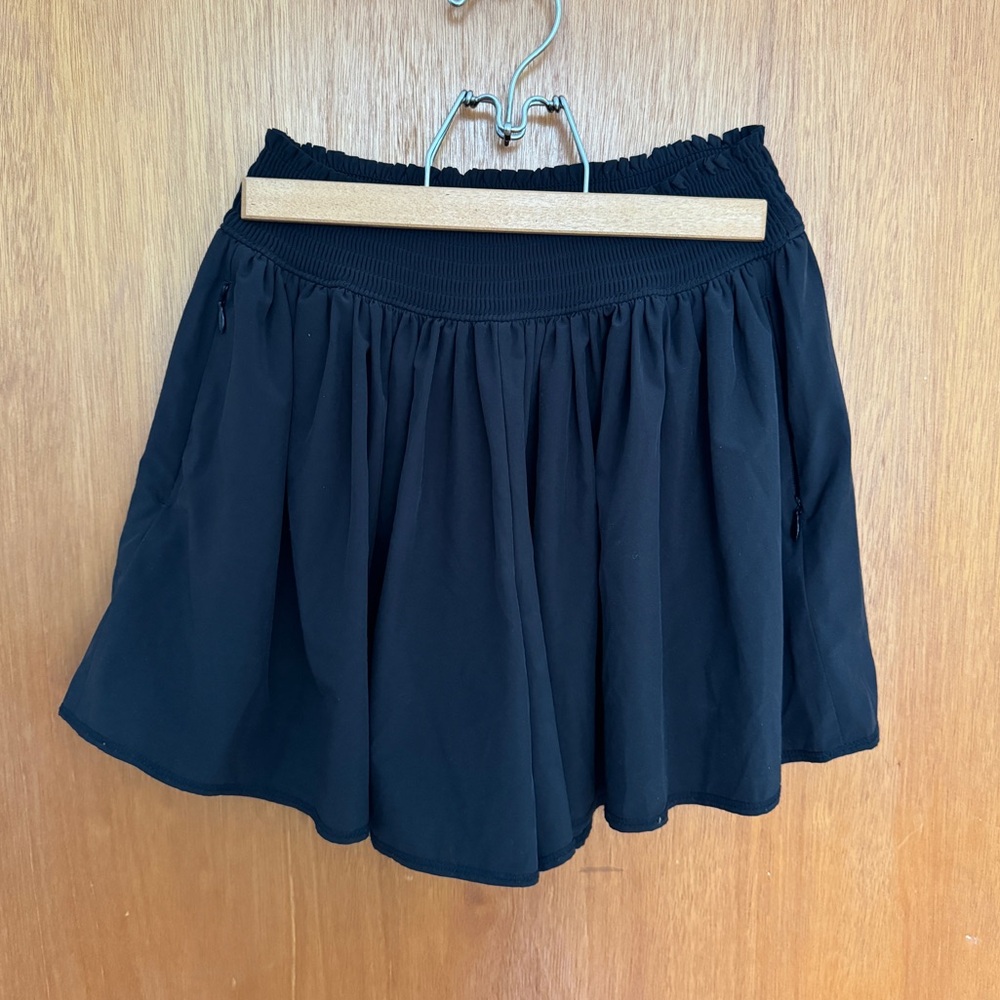 Athleta Cinched Waist High Rise Shorts